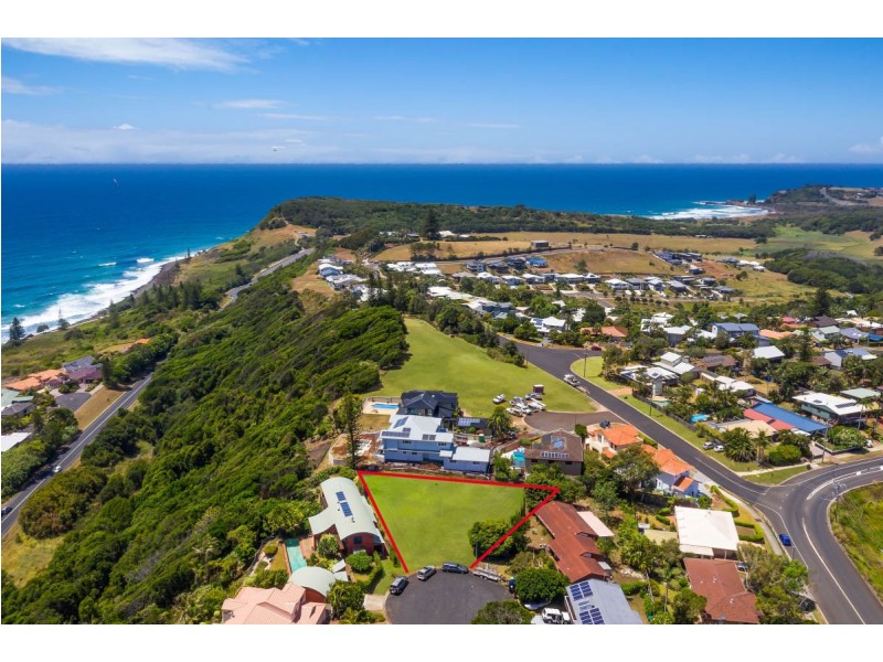 14 Henderson Place, Lennox Head NSW 2478