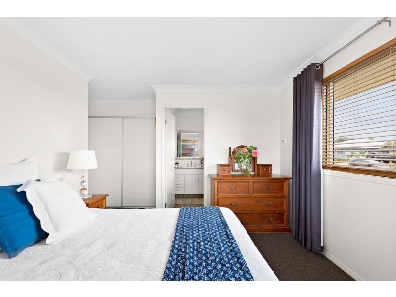 2 Ahern Circuit, Cumbalum NSW 2478