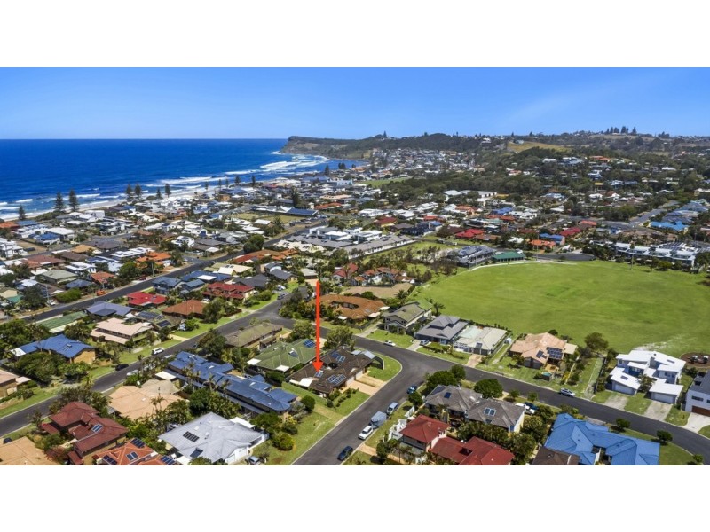 2/2 Patricia Parade, Lennox Head NSW 2478