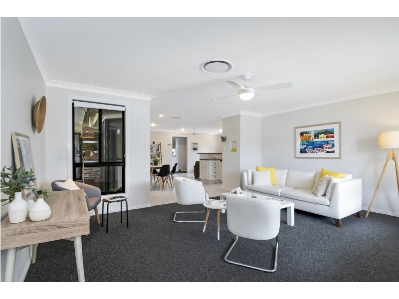 2/2 Patricia Parade, Lennox Head NSW 2478