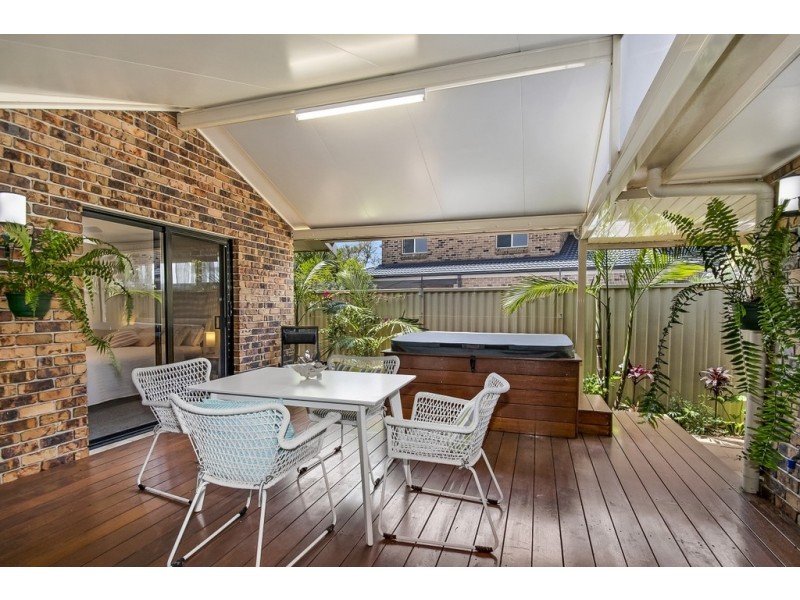 2/2 Patricia Parade, Lennox Head NSW 2478