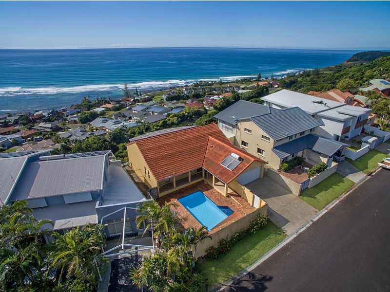 9 HENDERSON PLACE, Lennox Head NSW 2478