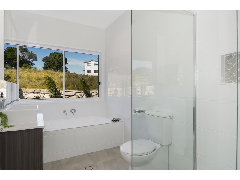 52 Seaswell Crescent, Lennox Head NSW 2478