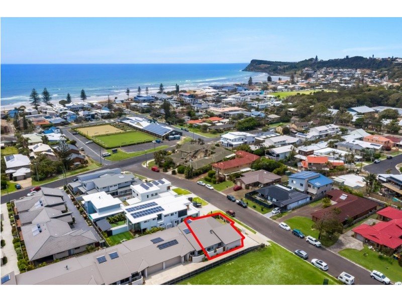 1/8 Megan Crescent, Lennox Head NSW 2478