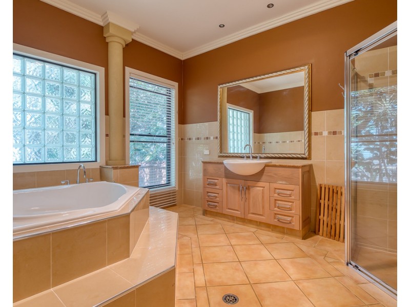 4 NIXON PLACE, Lennox Head NSW 2478