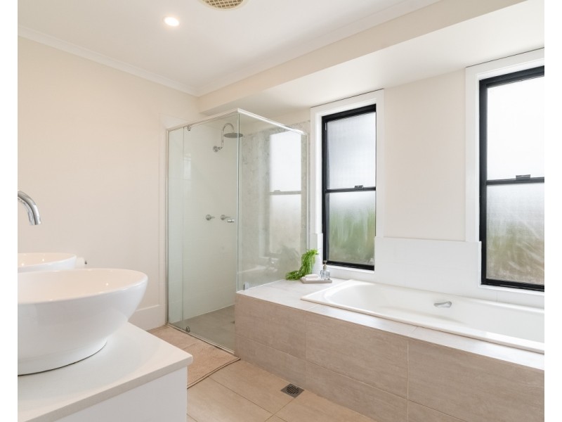 12 Gradwell Drive, Lennox Head NSW 2478