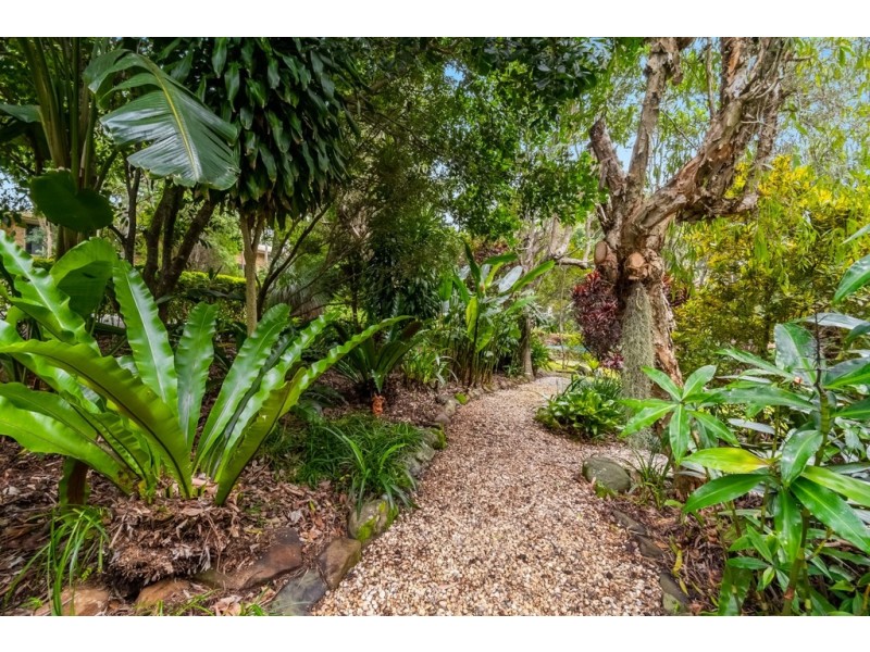 18 Stonehenge Place, Lennox Head NSW 2478