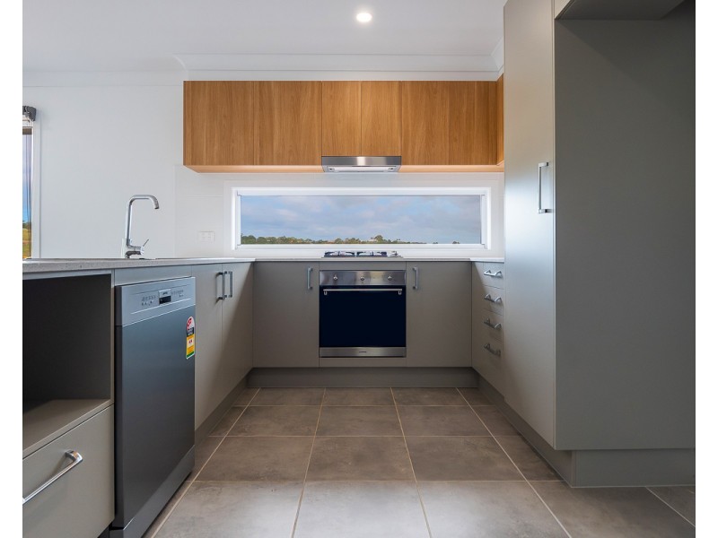 102 STONEYHURST DRIVE, Lennox Head NSW 2478