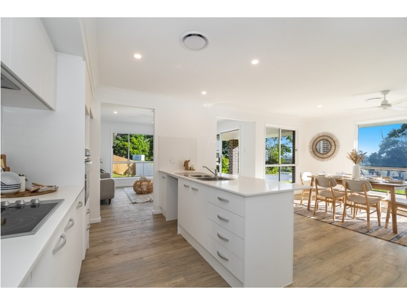 1/4 Olivia Circuit, Lennox Head NSW 2478