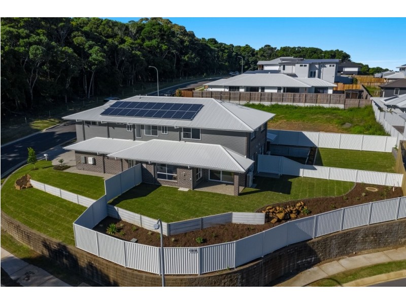 1/4 Olivia Circuit, Lennox Head NSW 2478