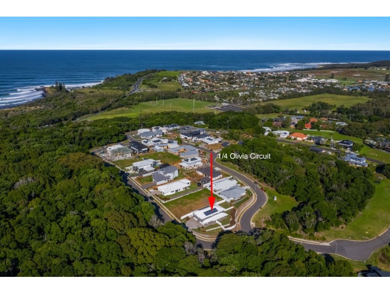 1/4 Olivia Circuit, Lennox Head NSW 2478