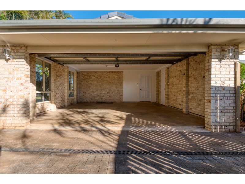 2 THE CREST, Lennox Head NSW 2478