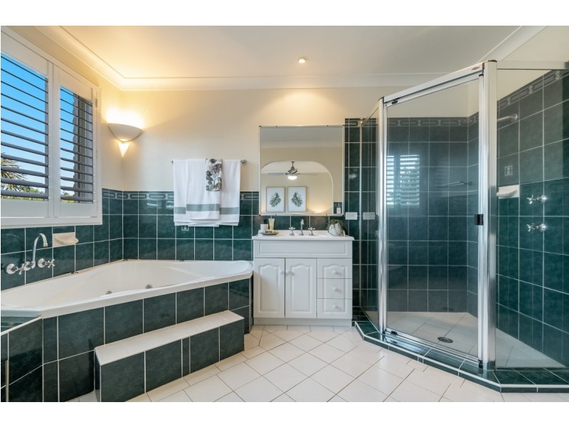 2/13 Meadows Drive, Lennox Head NSW 2478