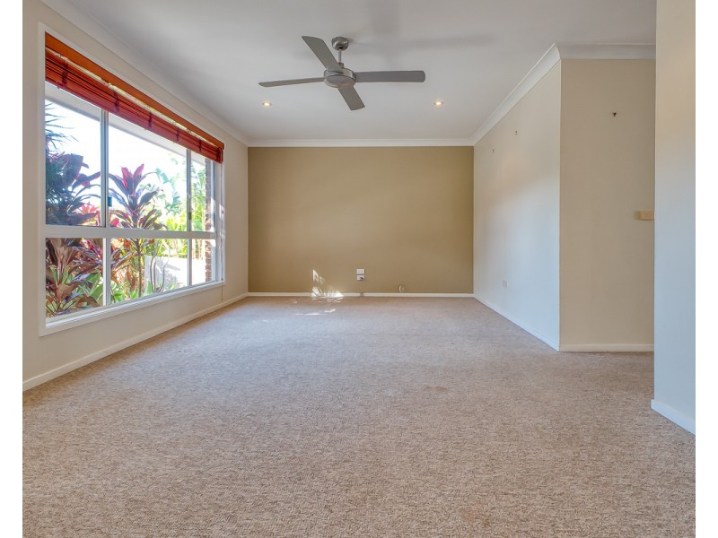 2 SEAMIST PLACE, Lennox Head NSW 2478