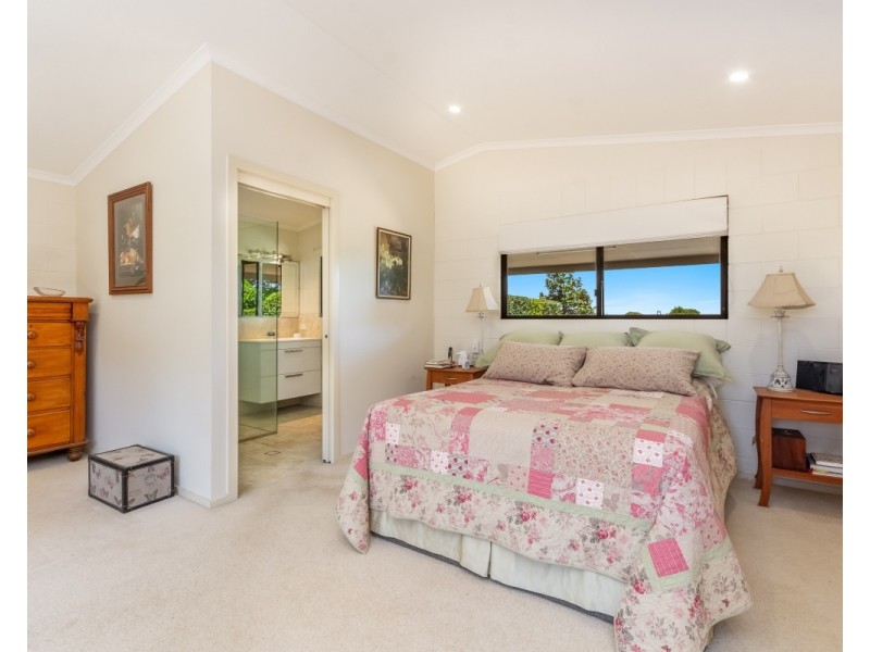 61 North Creek Road, Lennox Head NSW 2478