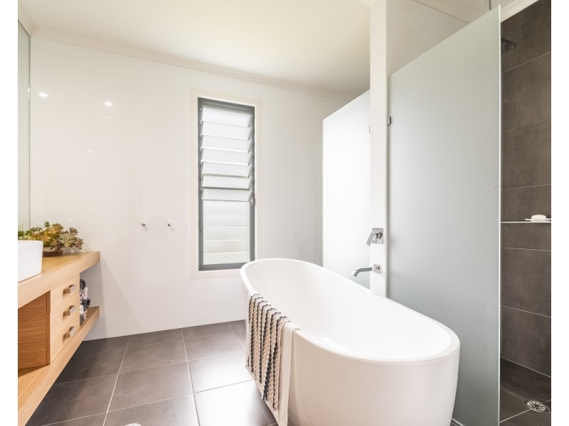 20 Brolga Place, Lennox Head NSW 2478