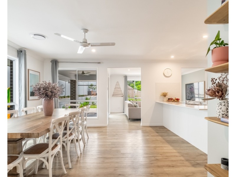 2/4 Olivia Circuit, Lennox Head NSW 2478