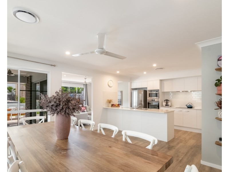 2/4 Olivia Circuit, Lennox Head NSW 2478