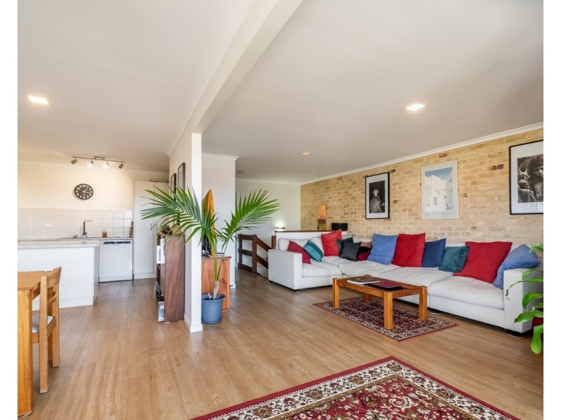 1 and 2/2 Henderson Place, Lennox Head NSW 2478