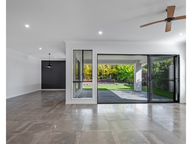 32 Lakeside Way, Lennox Head NSW 2478