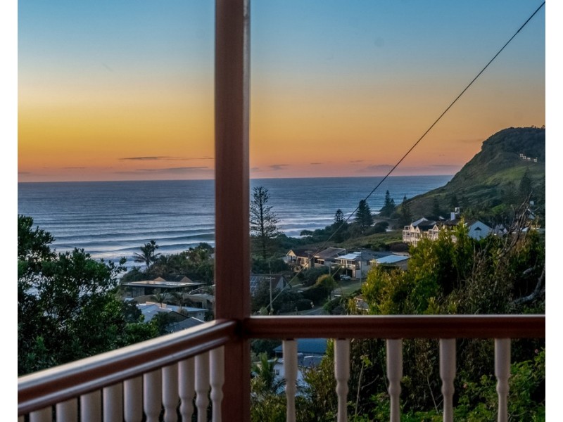 8 Byron Bay Road, Lennox Head NSW 2478