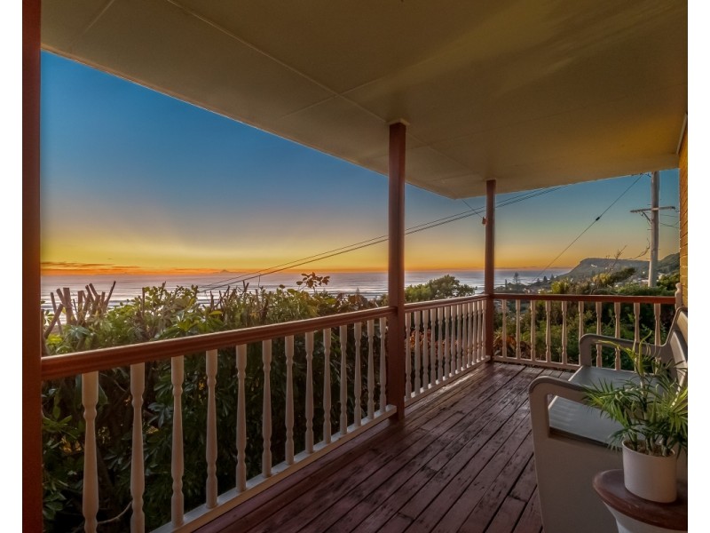 8 Byron Bay Road, Lennox Head NSW 2478