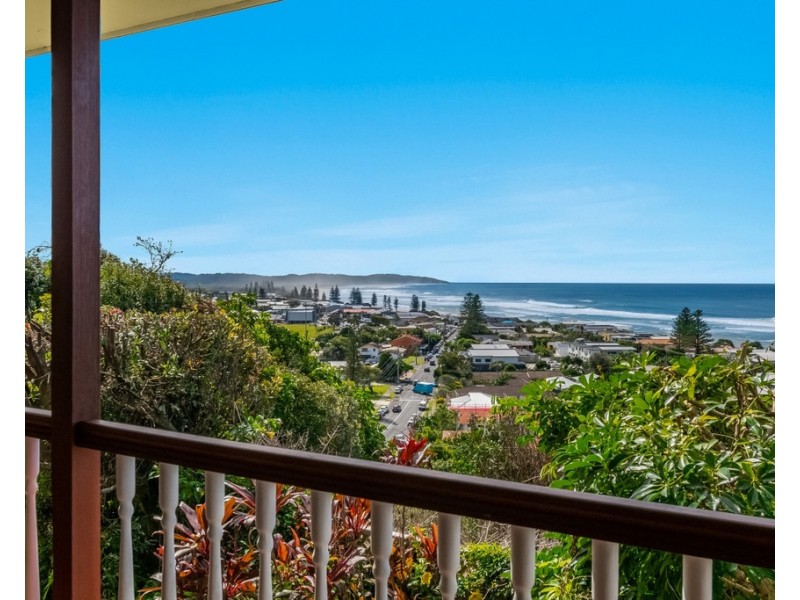 8 Byron Bay Road, Lennox Head NSW 2478