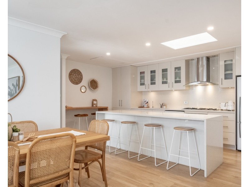 2/6 PATRICIA PARADE, Lennox Head NSW 2478