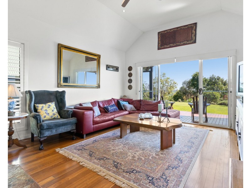 142 Phoenix Drive, Tintenbar NSW 2478