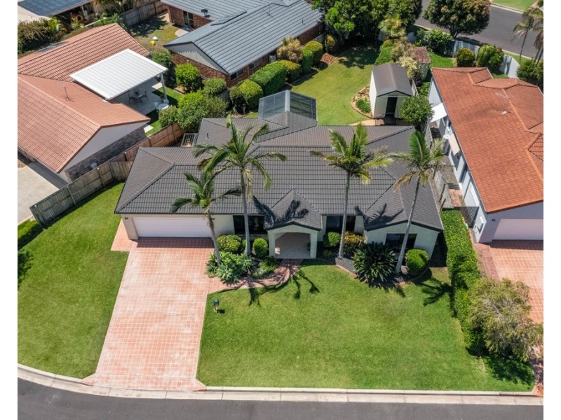 1/2 Carnarvon Court, Lennox Head NSW 2478