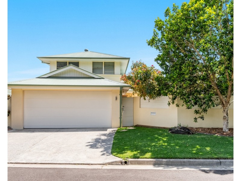 2 Lakefield Avenue, Lennox Head NSW 2478