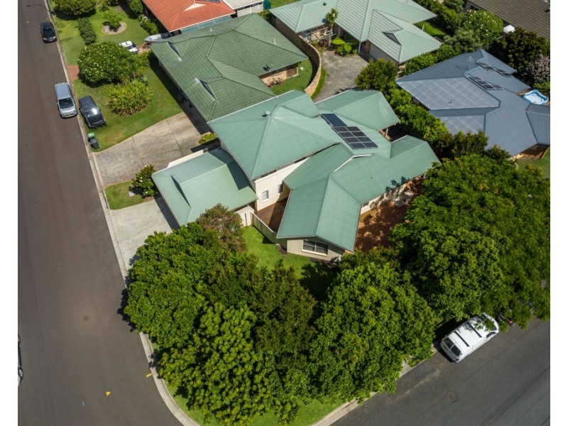 2 Lakefield Avenue, Lennox Head NSW 2478