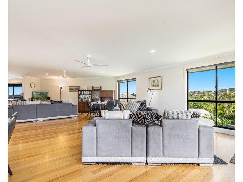 1 Monivae Place, Skennars Head NSW 2478