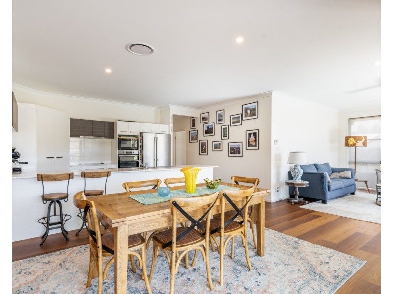 27 Lakeside Way, Lennox Head NSW 2478