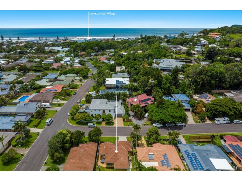 2 Cooloola Avenue, Lennox Head NSW 2478