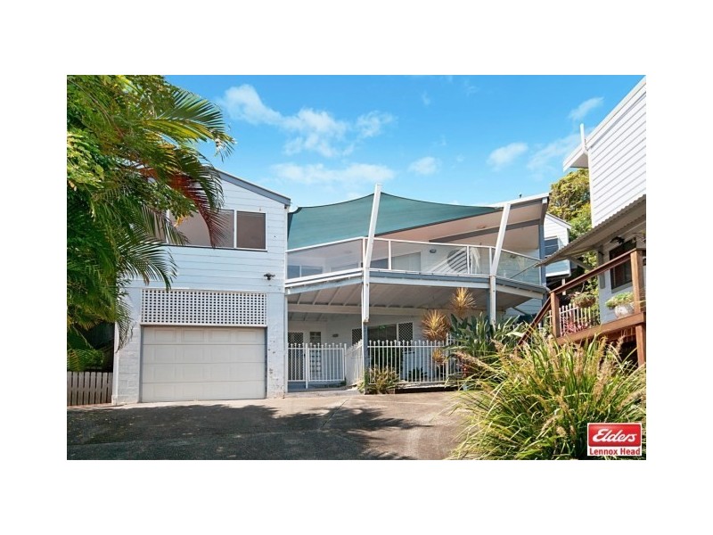 2/11 Sunrise Crescent, Lennox Head NSW 2478