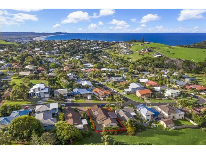 62 Sandstone Crescent, Lennox Head NSW 2478