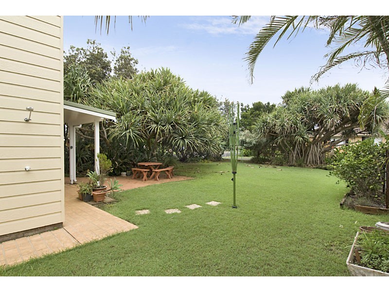 7 Ross Street, Lennox Head NSW 2478