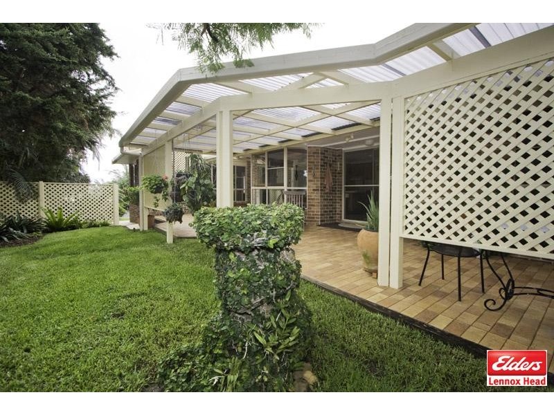 4 Loedna Place, Lennox Head NSW 2478