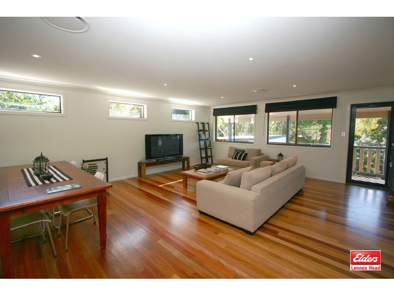 11 The Grove, Lennox Head NSW 2478