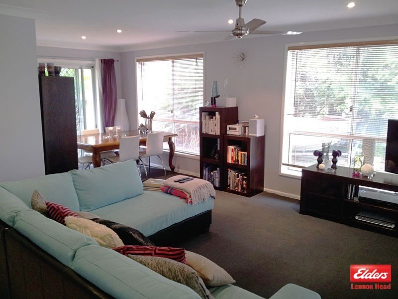 1/4 Barrett Drive, Lennox Head NSW 2478