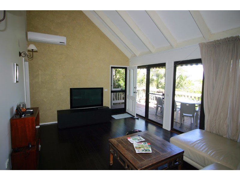 64 Survey Street, Lennox Head NSW 2478