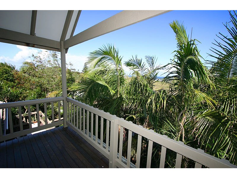 64 Survey Street, Lennox Head NSW 2478