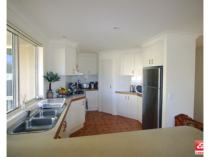 2/44 Alison Avenue, Lennox Head NSW 2478