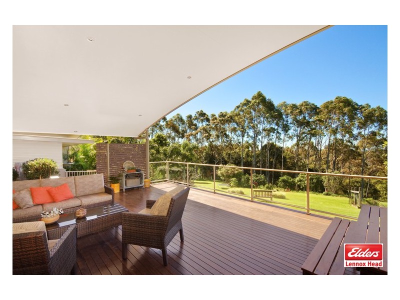 137 Phoenix Drive, Tintenbar NSW 2478