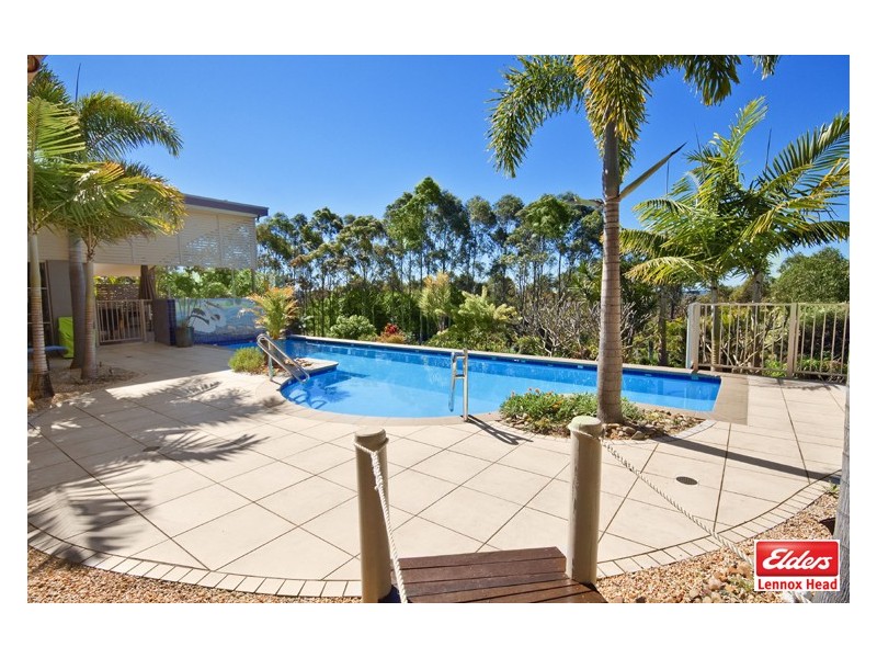137 Phoenix Drive, Tintenbar NSW 2478