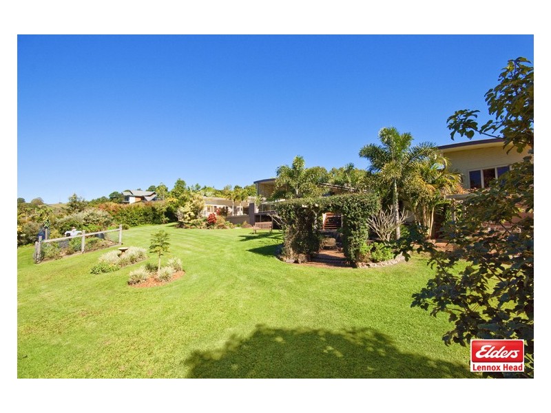 137 Phoenix Drive, Tintenbar NSW 2478