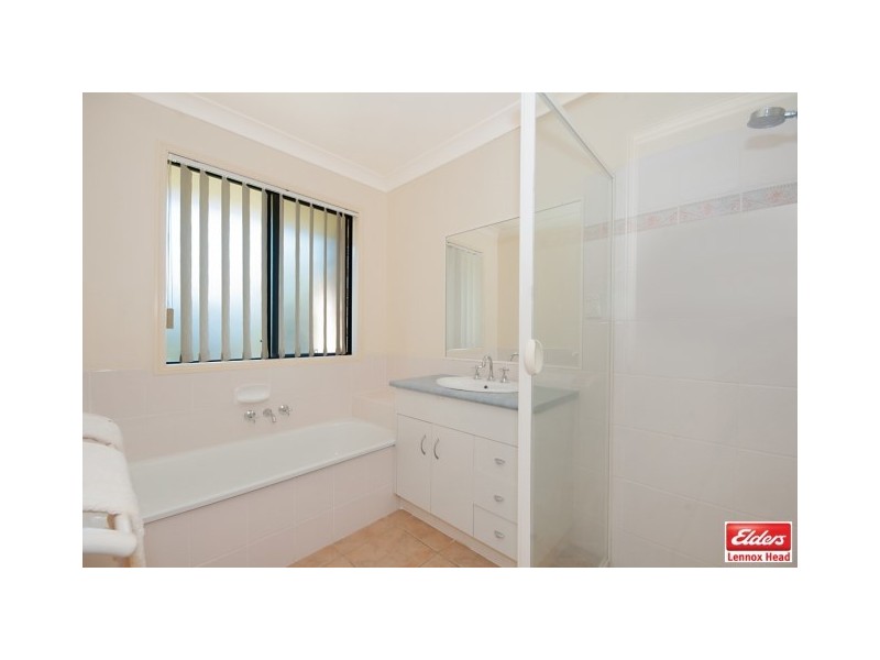 10 Fox Valley Way, Lennox Head NSW 2478