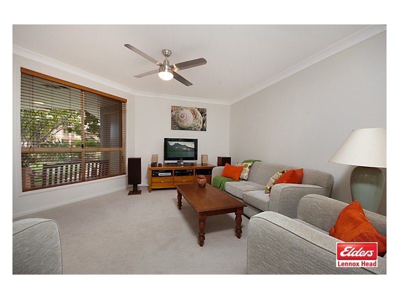 2/14 Patricia Parade, Lennox Head NSW 2478