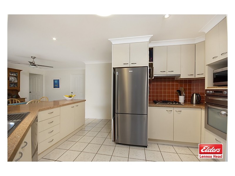 2/14 Patricia Parade, Lennox Head NSW 2478